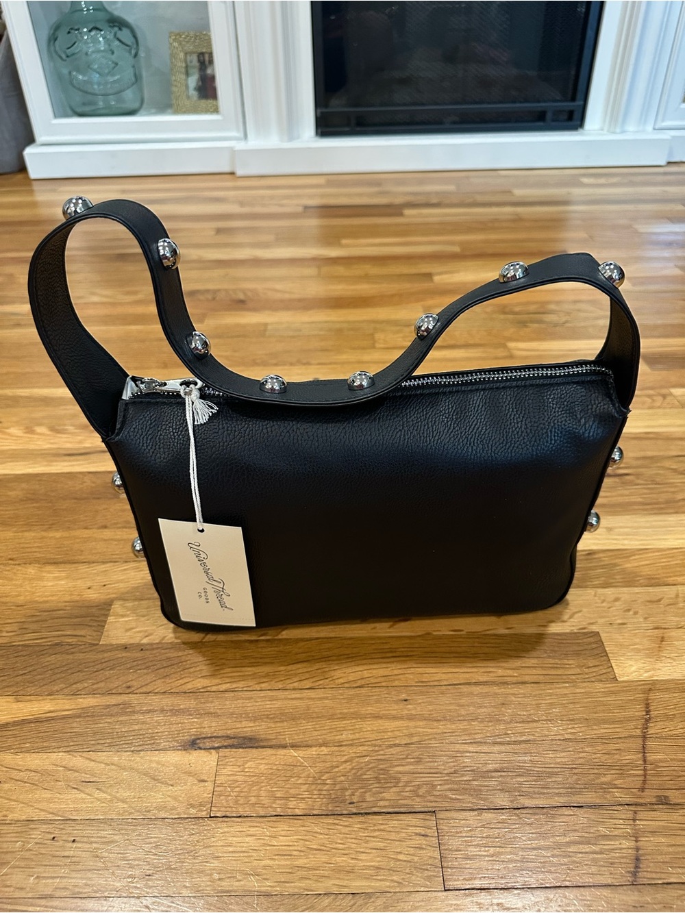 Stud-Accent Black Hobo Shoulder Bag *NEW - Picture 4 of 6
